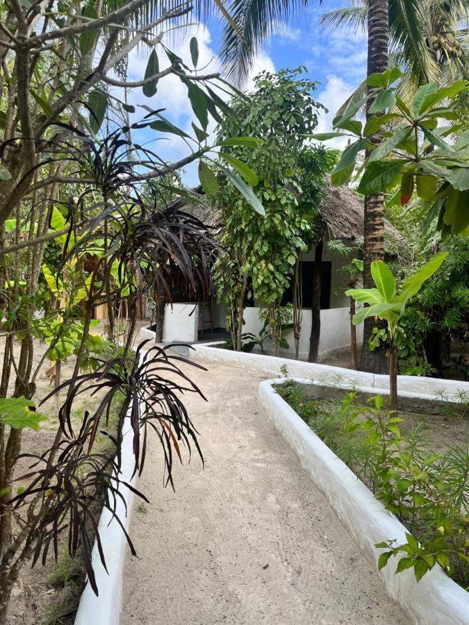 Karanga Bungalows Michamvi Exteriör bild